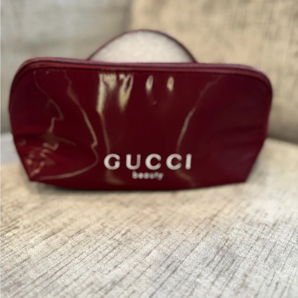Gucci Burgundy Beauty Cosmetic Logo Bag/pouch AUTHENTIC